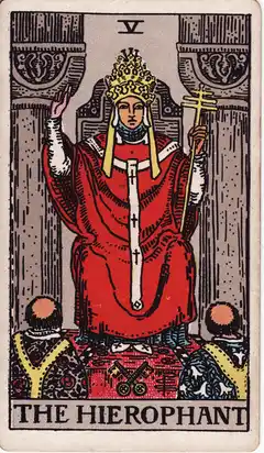 El Hierofante, del tarot Rider-Waite de 1909